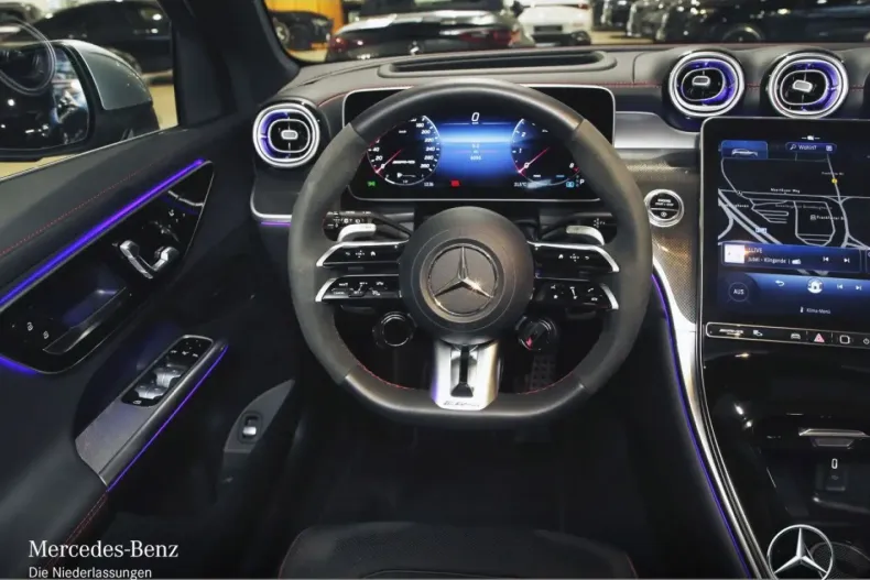 Mercedes-Benz GLC 43 AMG din 2023 cu 6.052 km - oferta MER172828 - foto 11