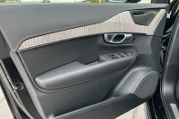 Volvo XC90 din 2023 cu 41.536 km - oferta VOL172829 - foto 11