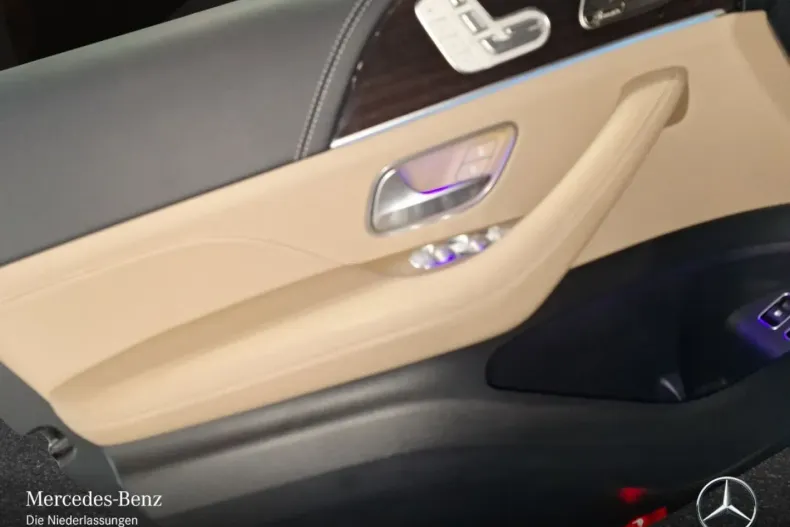 Mercedes-Benz GLE 400 din 2024 cu 8.438 km - oferta MER172833 - foto 13