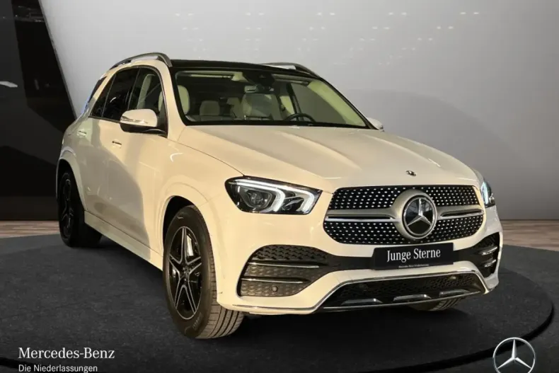 Mercedes-Benz GLE 300 din 2024 cu 46.192 km - oferta MER172835 - foto 1