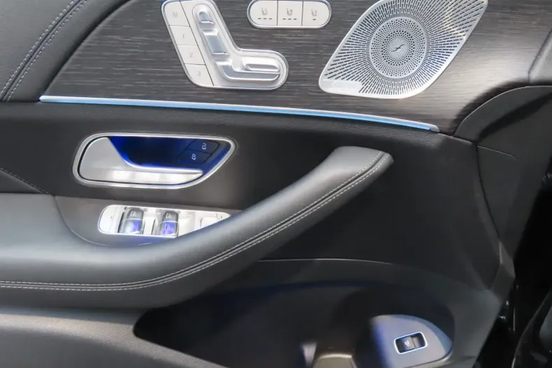 Mercedes-Benz GLE 53 AMG din 2025 cu 11.230 km - oferta MER172838 - foto 9