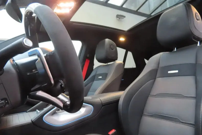 Mercedes-Benz GLE 53 AMG din 2025 cu 11.230 km - oferta MER172838 - foto 11