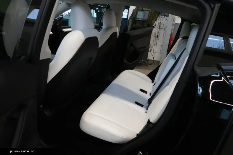 Tesla Model Y din 2024 cu 18.200 km - oferta TES172844 - foto 14