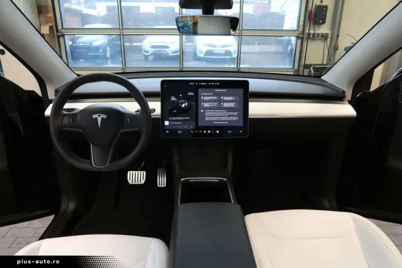 Tesla Model Y din 2024 cu 18.200 km - oferta TES172844 - foto 19