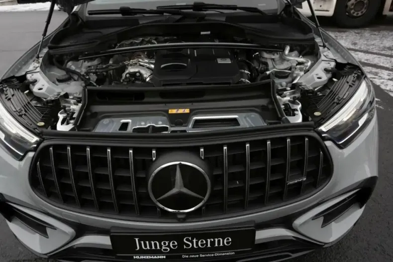 Mercedes-Benz GLC 43 AMG din 2025 cu 7.900 km - oferta MER172845 - foto 19