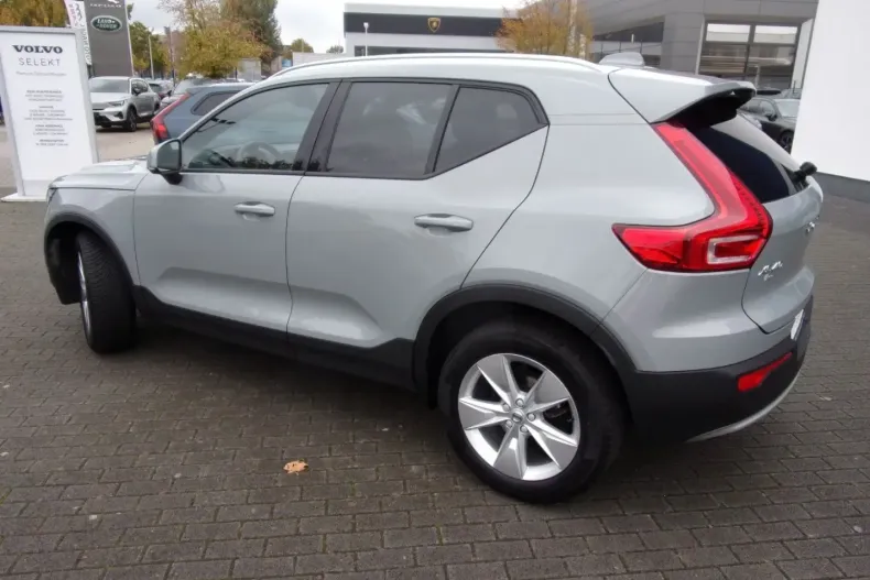 Volvo XC40 din 2023 cu 26.100 km - oferta VOL172849 - foto 4