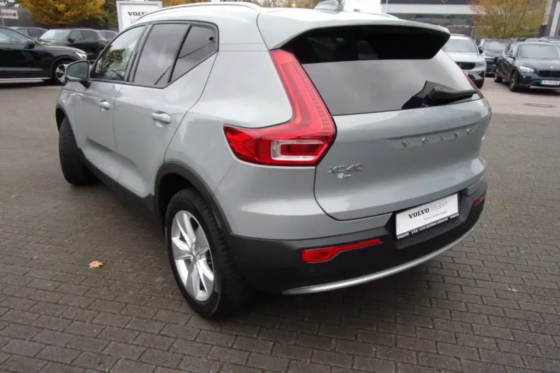 Volvo XC40 din 2023 cu 26.100 km - oferta VOL172849 - foto 5