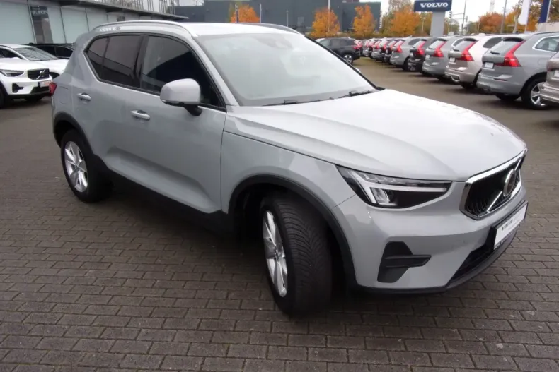 Volvo XC40 din 2023 cu 26.100 km - oferta VOL172849 - foto 14