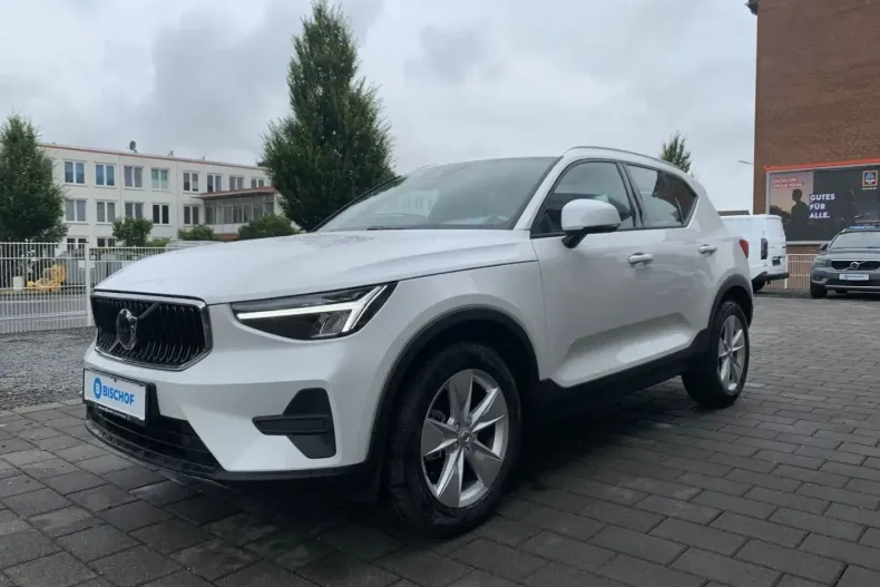 Volvo XC40 din 2023 cu 17.397 km - oferta VOL172851 - foto 2