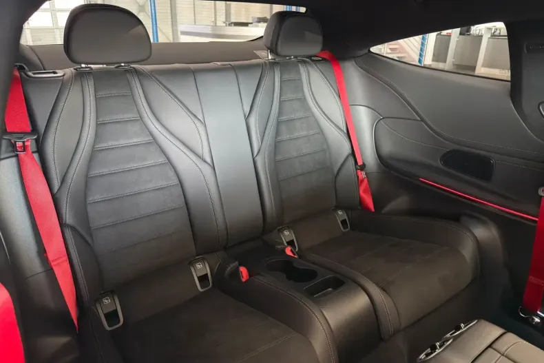 Mercedes-Benz CLE 300 din 2024 cu 6.721 km - oferta MER172852 - foto 13