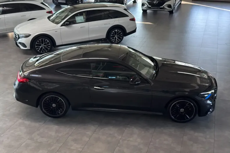 Mercedes-Benz CLE 300 din 2024 cu 6.721 km - oferta MER172852 - foto 18