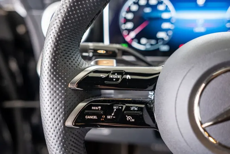 Mercedes-Benz CLE 200 din 2024 cu 14.186 km - oferta MER172858 - foto 12