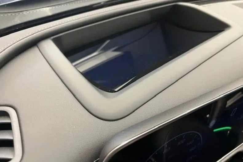 Mercedes-Benz CLE 300 din 2025 cu 14.440 km - oferta MER172859 - foto 7