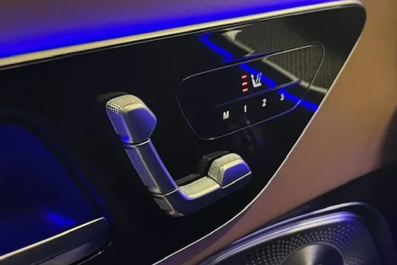 Mercedes-Benz CLE 450 din 2025 cu 15.630 km - oferta MER172862 - foto 11