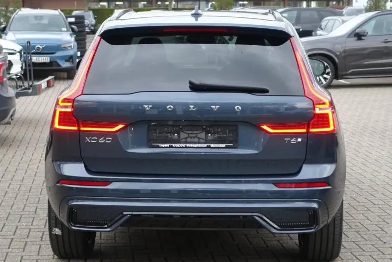 Volvo XC60 din 2025 cu 26.800 km - oferta VOL172865 - foto 4