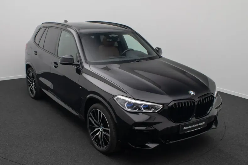 BMW X5 din 2022 cu 73.479 km - oferta BMW172866 - foto 1