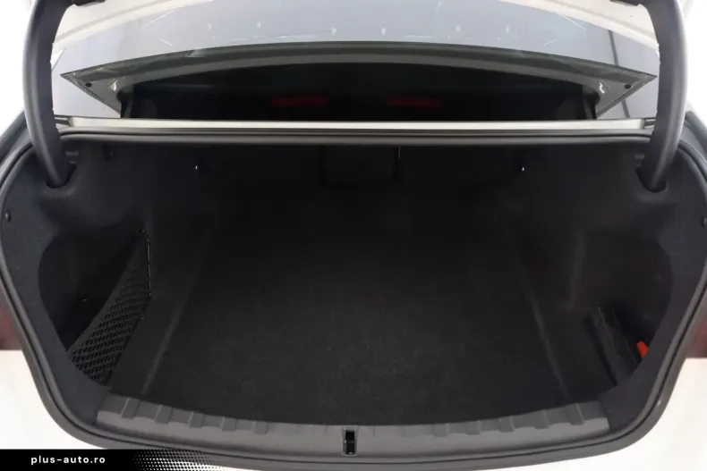 BMW 320 din 2024 cu 52.600 km - oferta BMW172867 - foto 11