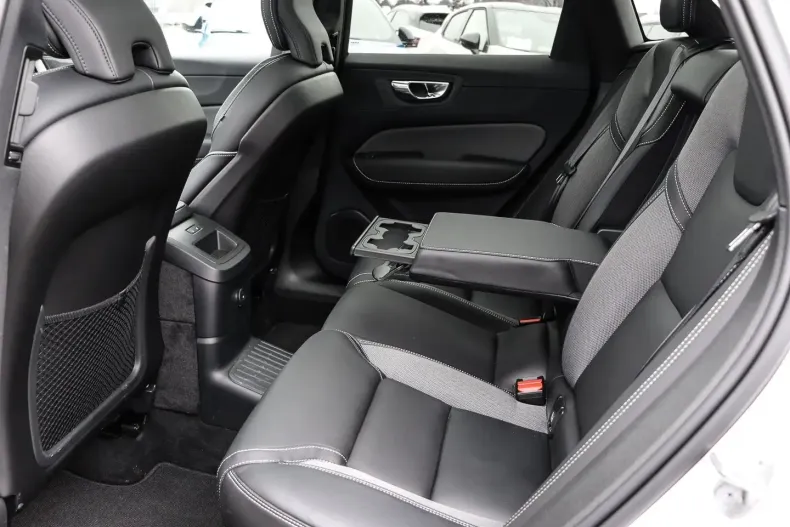 Volvo XC60 din 2023 cu 25.000 km - oferta VOL172869 - foto 15