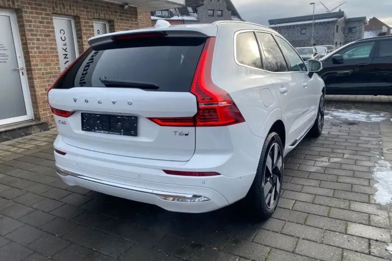 Volvo XC60 din 2025 cu 17.285 km - oferta VOL172873 - foto 5