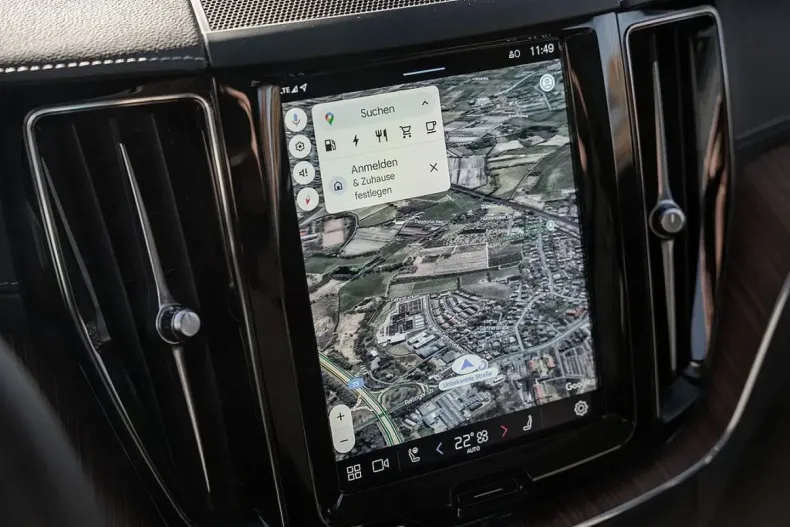 Volvo XC60 din 2023 cu 56.100 km - oferta VOL172875 - foto 11