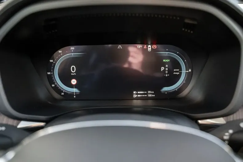 Volvo XC60 din 2023 cu 56.100 km - oferta VOL172875 - foto 21