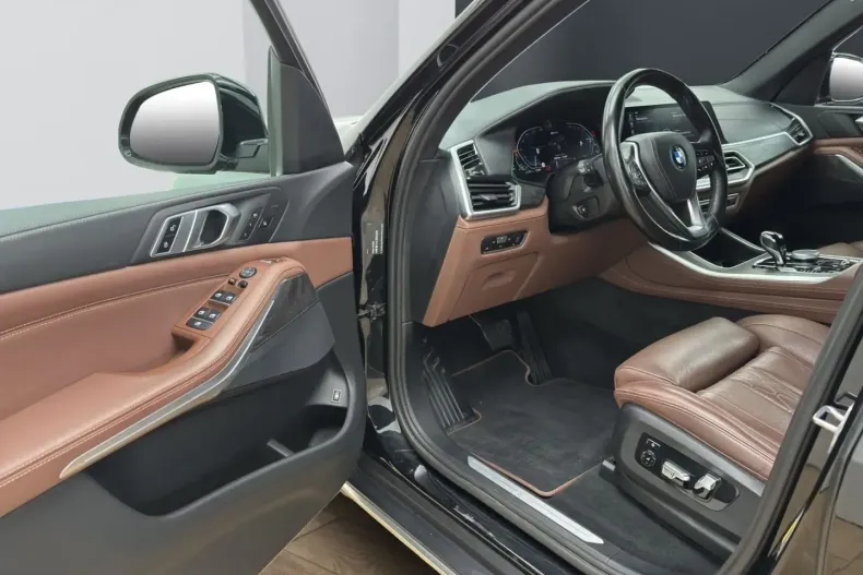 BMW X5 din 2022 cu 80.600 km - oferta BMW172882 - foto 2