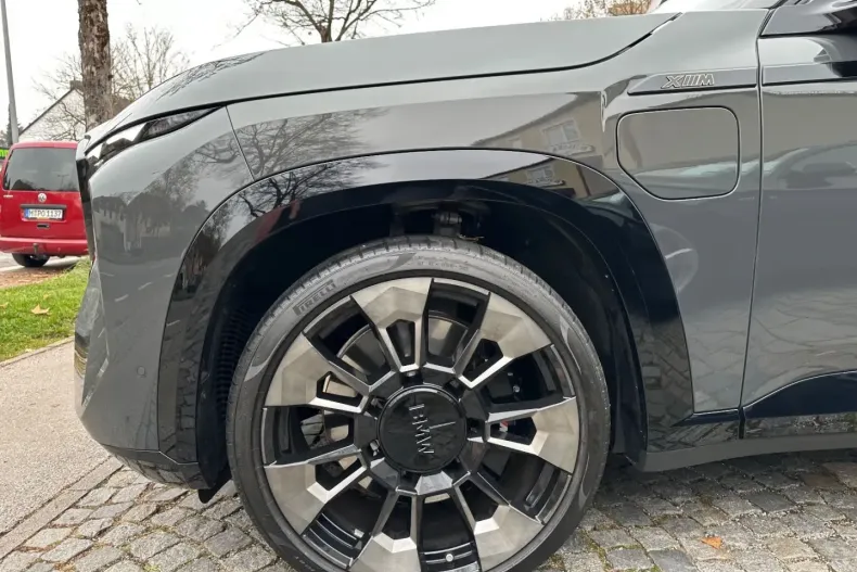 BMW XM din 2023 cu 7.000 km - oferta BMW172883 - foto 36