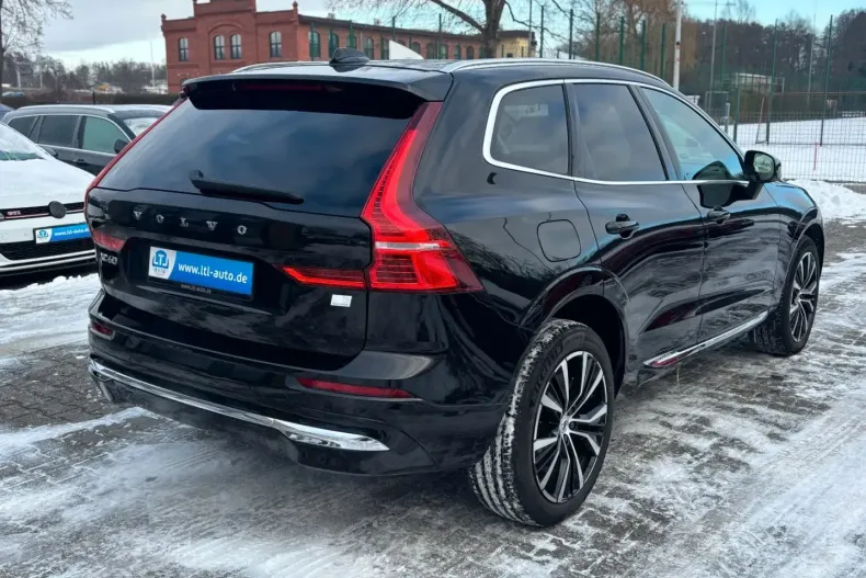 Volvo XC60 din 2023 cu 25.513 km - oferta VOL172884 - foto 7
