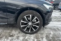 Volvo XC60 din 2023 cu 25.513 km - oferta VOL172884 - foto 9