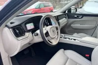 Volvo XC60 din 2023 cu 25.513 km - oferta VOL172884 - foto 11