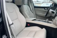 Volvo XC60 din 2023 cu 25.513 km - oferta VOL172884 - foto 14