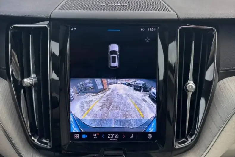 Volvo XC60 din 2023 cu 25.513 km - oferta VOL172884 - foto 22