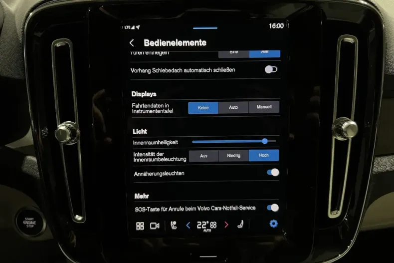 Volvo XC40 din 2022 cu 38.948 km - oferta VOL172890 - foto 30