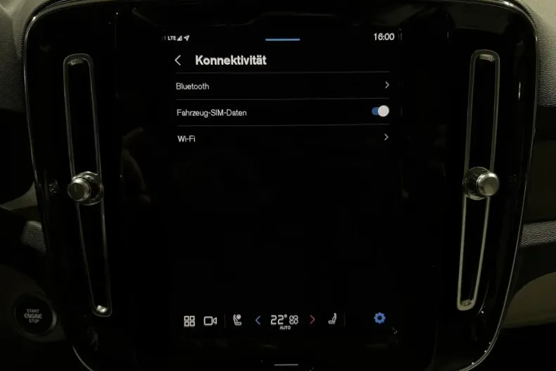 Volvo XC40 din 2022 cu 38.948 km - oferta VOL172890 - foto 32