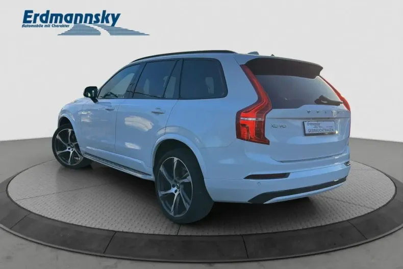 Volvo XC90 din 2021 cu 69.750 km - oferta VOL172895 - foto 3