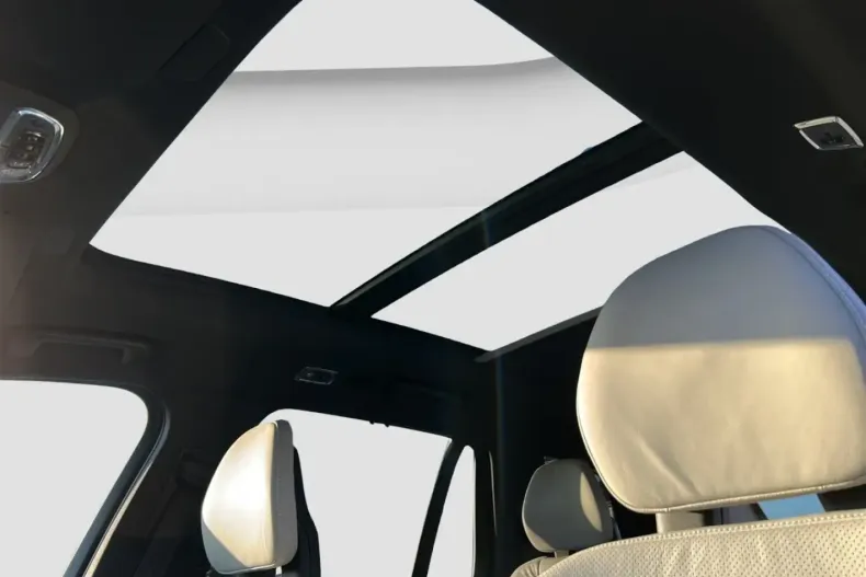 Volvo XC90 din 2021 cu 69.750 km - oferta VOL172895 - foto 15