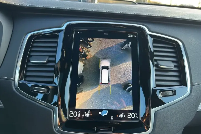 Volvo XC90 din 2021 cu 69.750 km - oferta VOL172895 - foto 25