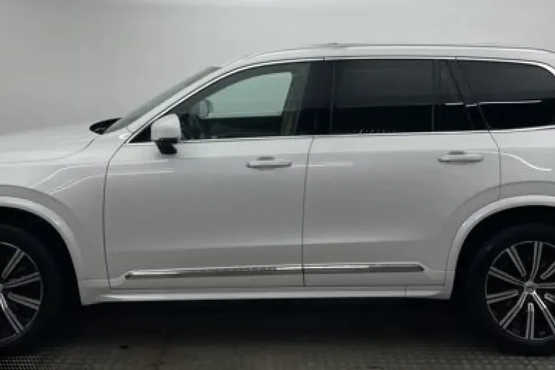 Volvo XC90 din 2022 cu 85.671 km - oferta VOL172899 - foto 2