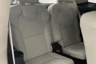 Volvo XC90 din 2022 cu 85.671 km - oferta VOL172899 - foto 9