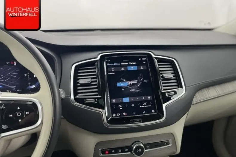 Volvo XC90 din 2022 cu 85.671 km - oferta VOL172899 - foto 27