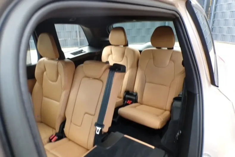 Volvo XC90 din 2022 cu 95.000 km - oferta VOL172900 - foto 3