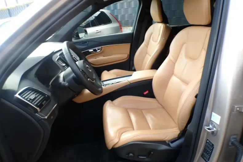 Volvo XC90 din 2022 cu 95.000 km - oferta VOL172900 - foto 13