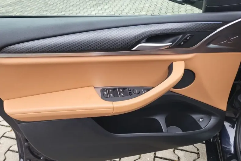 BMW X3 din 2022 cu 78.242 km - oferta BMW172903 - foto 11