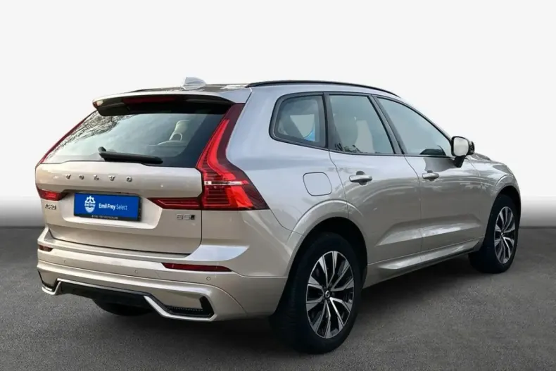 Volvo XC60 din 2023 cu 44.341 km - oferta VOL172904 - foto 2