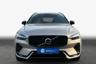Volvo XC60 din 2023 cu 44.341 km - oferta VOL172904 - foto 3