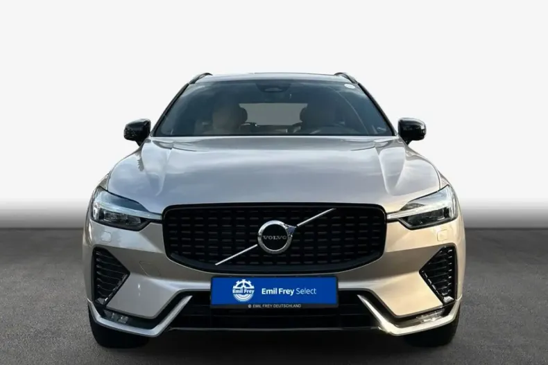 Volvo XC60 din 2023 cu 44.341 km - oferta VOL172904 - foto 3