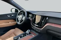 Volvo XC60 din 2023 cu 44.341 km - oferta VOL172904 - foto 16