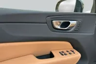 Volvo XC60 din 2023 cu 44.341 km - oferta VOL172904 - foto 20