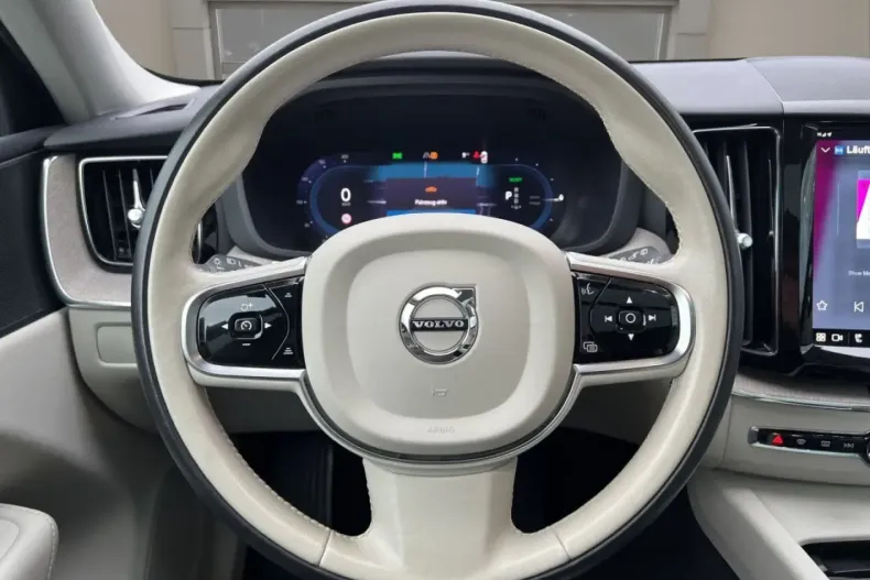 Volvo XC60 din 2022 cu 29.566 km - oferta VOL172916 - foto 8