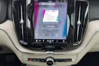 Volvo XC60 din 2022 cu 29.566 km - oferta VOL172916 - foto 9